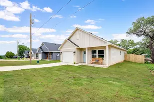 803 Arrowhead Ct, Granbury, TX 76048 - Photo 7