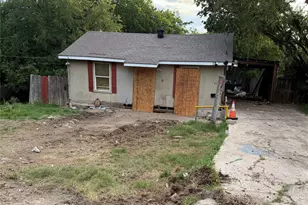 419 S Bond Ave, Dallas, TX 75211 - Photo 1