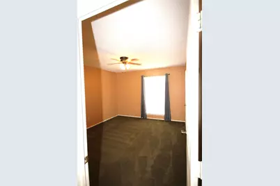 109 Australia Court, Glenn Heights, TX 75154 - Photo 11