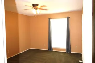 109 Australia Ct, Glenn Heights, TX 75154 - Photo 11