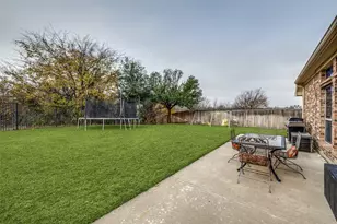 360 Falstaff Dr, Roanoke, TX 76262 - Photo 23