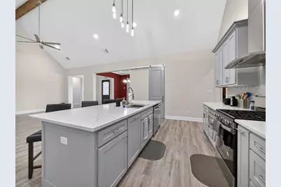18107 Forrest Drive, Whitney, TX 76692 - Photo 11