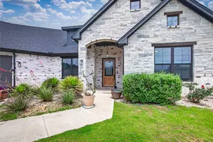 18107 Forrest Dr, Whitney, TX 76692 - Photo 3