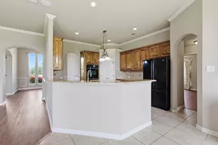 6900 Breezy Bluff Ct, Fort Worth, TX 76126 - Photo 15