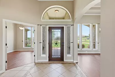 6900 Breezy Bluff Court, Fort Worth, TX 76126 - Photo 7