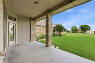 6900 Breezy Bluff Ct, Fort Worth, TX 76126 - Photo 35