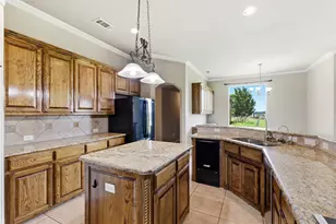 6900 Breezy Bluff Ct, Fort Worth, TX 76126 - Photo 17
