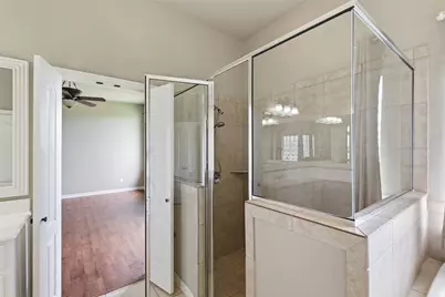 6900 Breezy Bluff Court, Fort Worth, TX 76126 - Photo 33