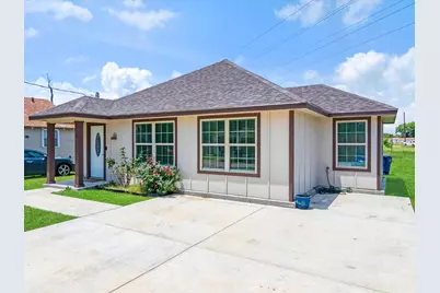 308 Avenue A, Ennis, TX 75119 - Photo 1
