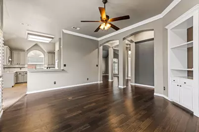 10300 Hunter Run, Frisco, TX 75035 - Photo 13