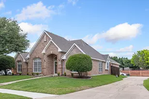 10300 Hunter Run, Frisco, TX 75035 - Photo 5