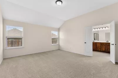 2120 Blakely Court, Fort Worth, TX 76134 - Photo 21