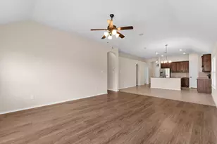 2120 Blakely Ct, Fort Worth, TX 76134 - Photo 17