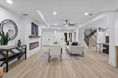 9205 Moss Farm Lane, Dallas, TX 75243 - Photo 9
