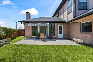 6033 Daven Oaks Dr, Dallas, TX 75248 - Photo 27