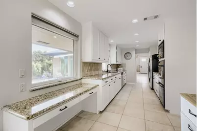 6033 Daven Oaks Drive, Dallas, TX 75248 - Photo 9