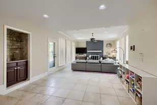 6033 Daven Oaks Dr, Dallas, TX 75248 - Photo 5