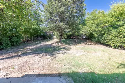 2318 May Lane, Grand Prairie, TX 75050 - Photo 15