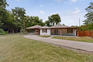 513 Ten Mile Dr, DeSoto, TX 75115 - Photo 7