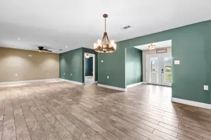 5729 County Rd 402, Grandview, TX 76050 - Photo 13