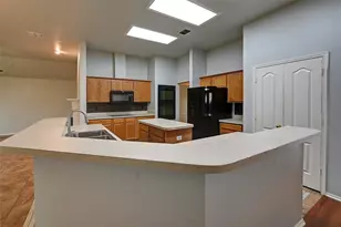 5456 Glen Canyon Rd, Fort Worth, TX 76137 - Photo 9