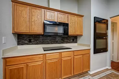 5456 Glen Canyon Road, Fort Worth, TX 76137 - Photo 11
