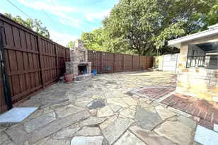 1725 Ashland Ave, Fort Worth, TX 76107 - Photo 15