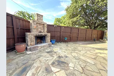 1725 Ashland Avenue, Fort Worth, TX 76107 - Photo 17
