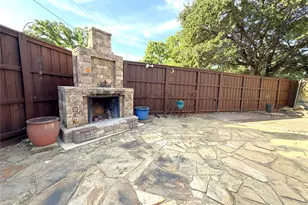 1725 Ashland Ave, Fort Worth, TX 76107 - Photo 17