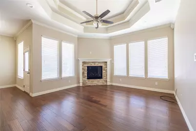 5500 Ledgestone Drive, Fort Worth, TX 76132 - Photo 9