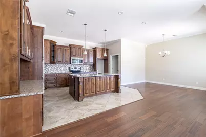 5500 Ledgestone Drive, Fort Worth, TX 76132 - Photo 7