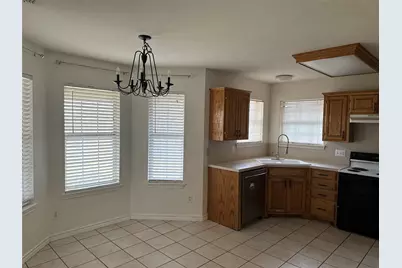 3858 Notre Dame Circle, Abilene, TX 79602 - Photo 5
