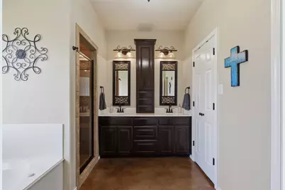 2425 Pecan Springs Road, Cleburne, TX 76031 - Photo 25
