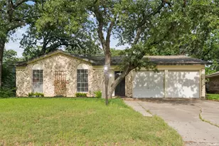 1213 Pin Oak Dr, Denton, TX 76209 - Photo 1