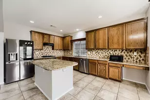 8812 Cracked Wheat Trail, Fort Worth, TX 76179 - Photo 9