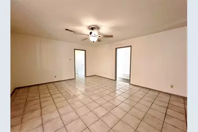 1209 Irwin Drive, Hurst, TX 76053 - Photo 5