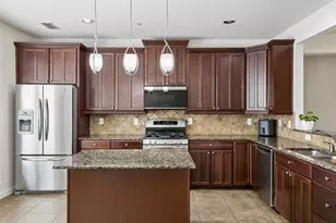 7889 Morven Park, Irving, TX 75063 - Photo 9