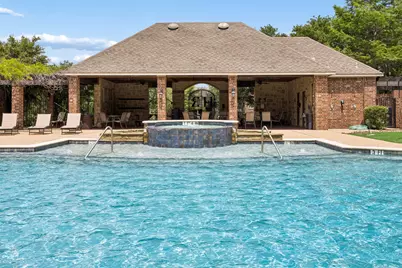 7889 Morven Park, Irving, TX 75063 - Photo 31