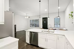 2209 Zenith Ave, Flower Mound, TX 75028 - Photo 11