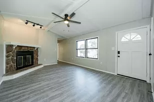 106 Creekwood Dr, Mabank, TX 75156 - Photo 7