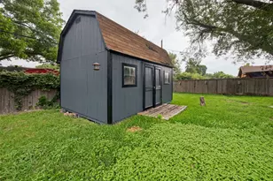 2105 Cottie Ln, Arlington, TX 76010 - Photo 27