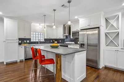 6452 Lange Circle, Dallas, TX 75214 - Photo 5