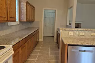 7205 Hogan Dr, Benbrook, TX 76126 - Photo 9