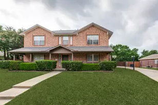 304 Elizabeth Trail, Murphy, TX 75094 - Photo 1