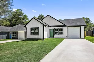 512 E Heron St, Denison, TX 75021 - Photo 3