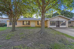 1219 Stanley St, Denton, TX 76201 - Photo 3