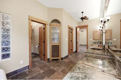 15425 Fitzhugh Road, Dripping Springs, TX 78620 - Photo 17