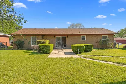 3229 Oak Timber Drive, Forest Hill, TX 76119 - Photo 15