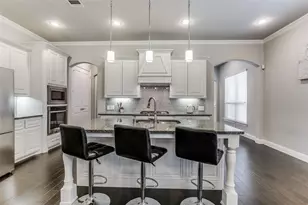 3901 Bentley Dr, Bedford, TX 76021 - Photo 7