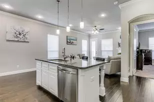 3901 Bentley Dr, Bedford, TX 76021 - Photo 13